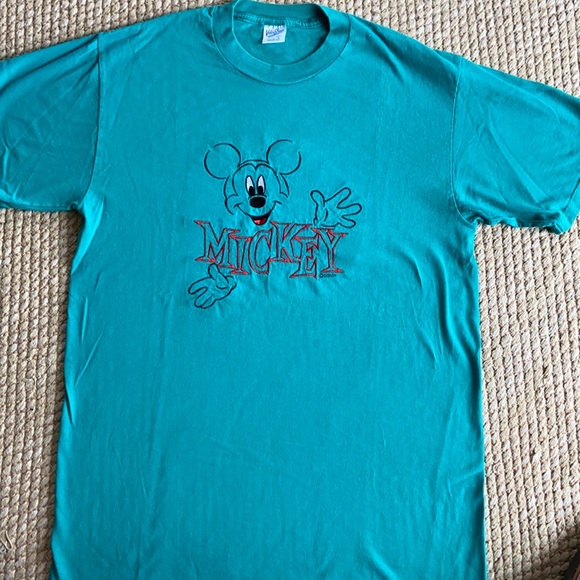 Vintage Women’s Mickey Mouse tee shirt large - Picture 4 of 6